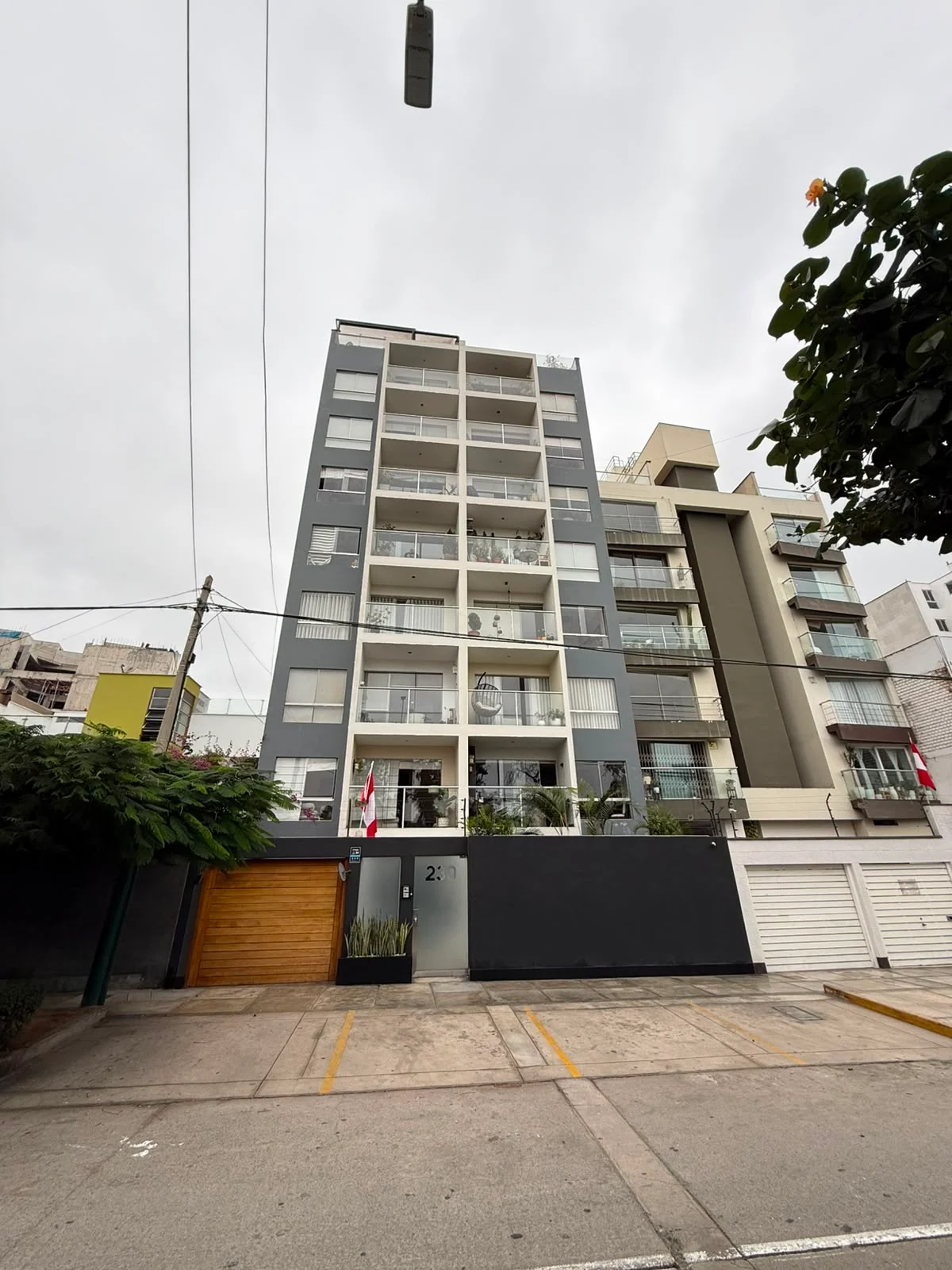 Edificio Juan de Aliaga, San Isidro, Lima — cliente Doorman